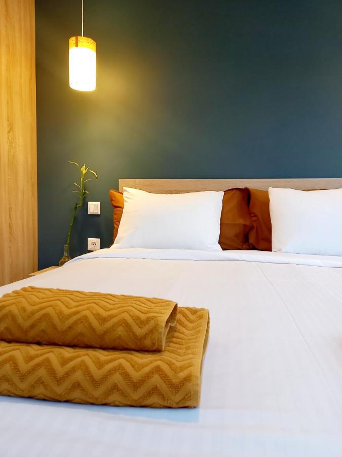 Bella Suite City Center, Parking Солун Екстериор снимка