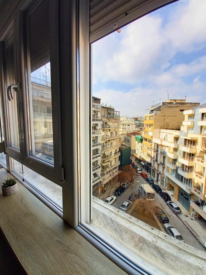 Bella Suite City Center, Parking Солун Екстериор снимка