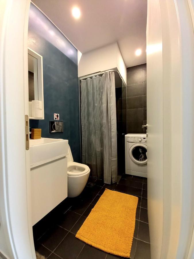 Bella Suite City Center, Parking Солун Екстериор снимка