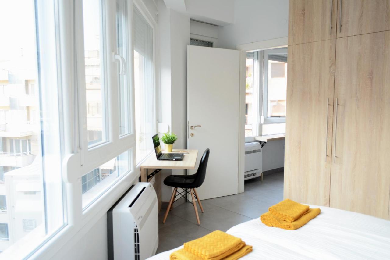 Bella Suite City Center, Parking Солун Екстериор снимка